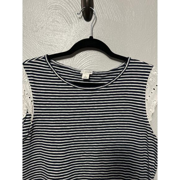 J by J Crew Navy Blue White Tee Striped Capped Sleeve Lace Eyelet Detail Top L - Picture 2 of 10